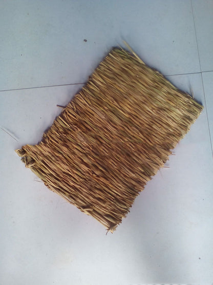 Natural straw mat